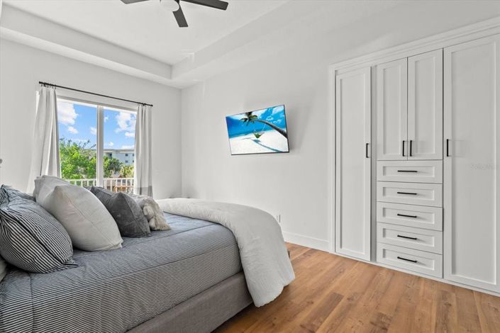 Image No.37-4 Bed Property for sale