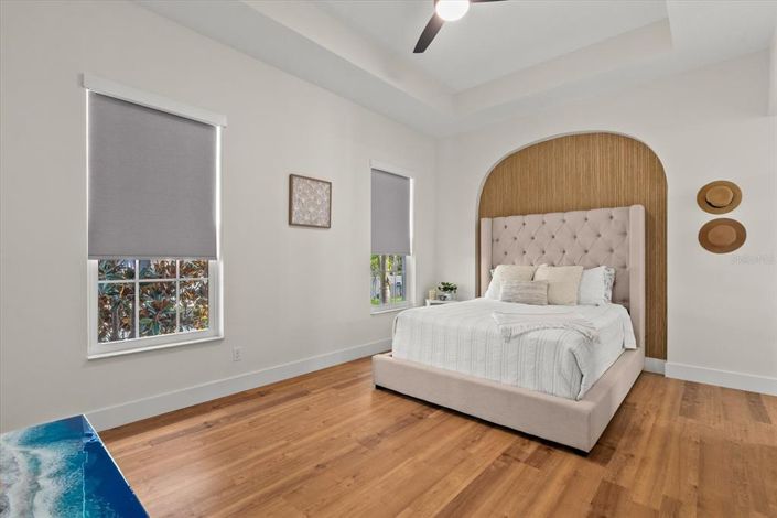 Image No.46-4 Bed Property for sale