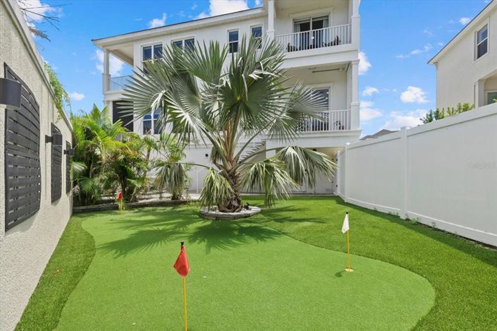 Image No.5-4 Bed Property for sale