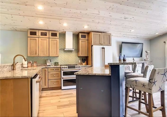 Image No.16-3 Bed Property for sale