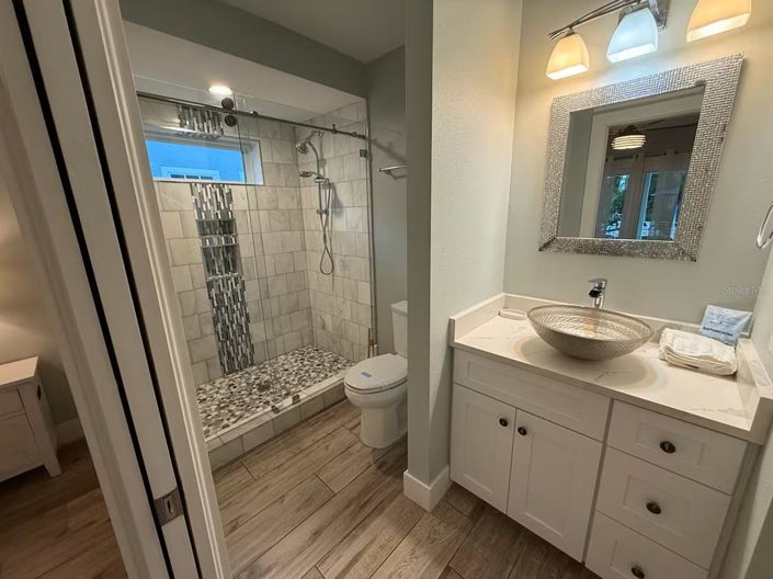 Image No.34-3 Bed Property for sale