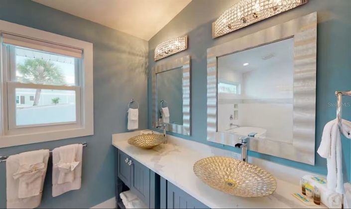 Image No.39-3 Bed Property for sale