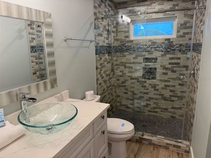 Image No.43-3 Bed Property for sale