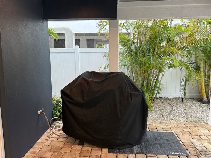 Image No.54-3 Bed Property for sale