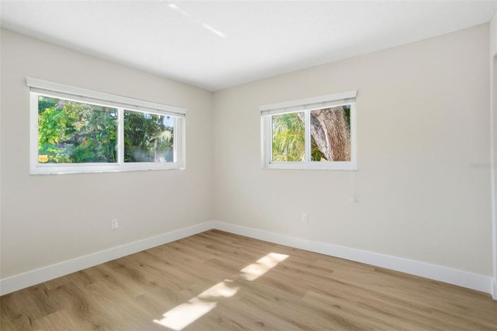 Image No.39-4 Bed Property for sale