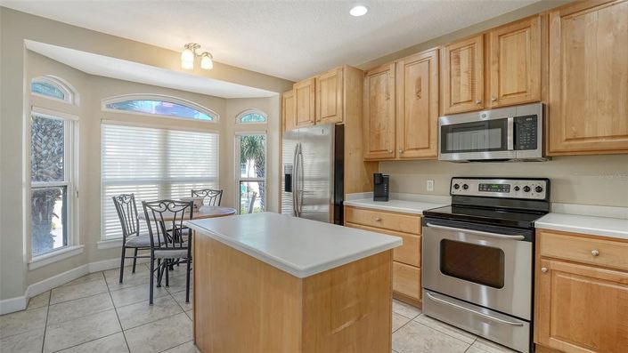 Image No.11-3 Bed Townhouse for sale