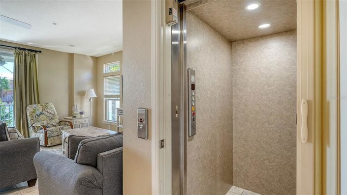 Image No.17-3 Bed Townhouse for sale