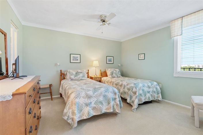 Image No.28-2 Bed Property for sale