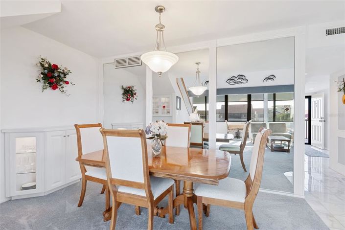 Image No.9-2 Bed Property for sale