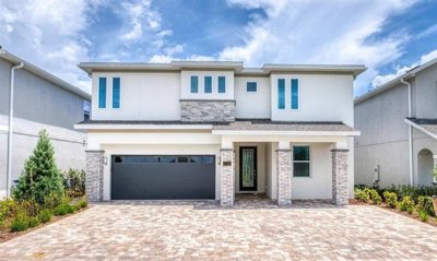 8 Bed Property for sale