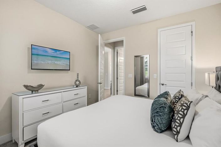 Image No.21-8 Bed Property for sale