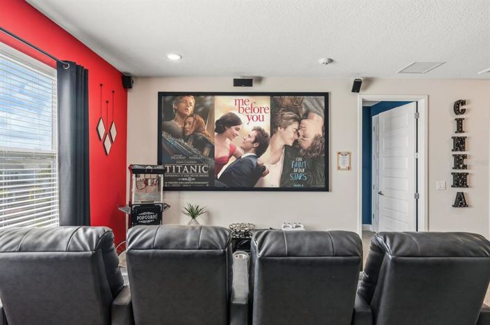 Image No.37-8 Bed Property for sale