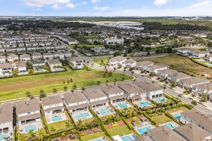 Image No.46-8 Bed Property for sale