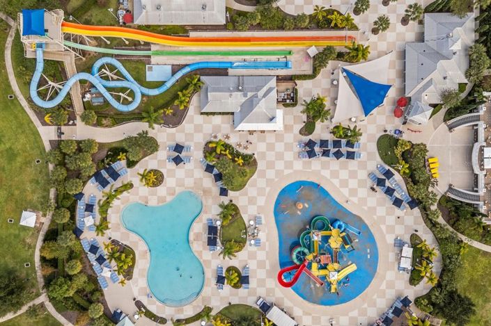 Image No.52-8 Bed Property for sale