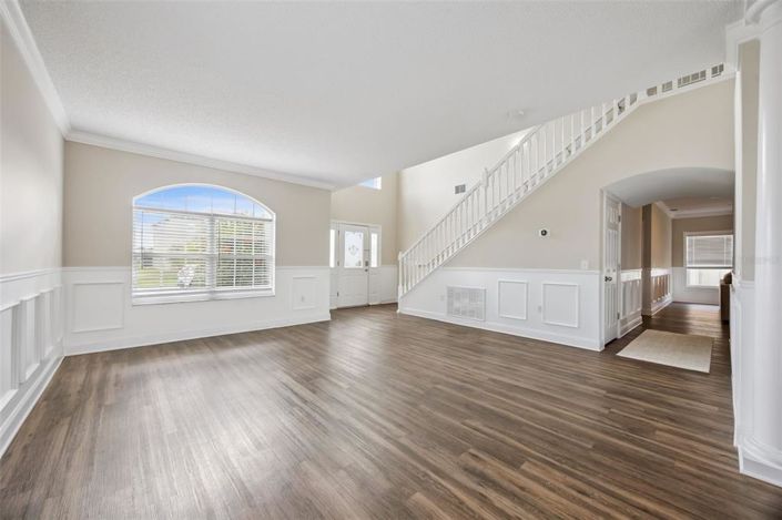 Image No.13-4 Bed Property for sale