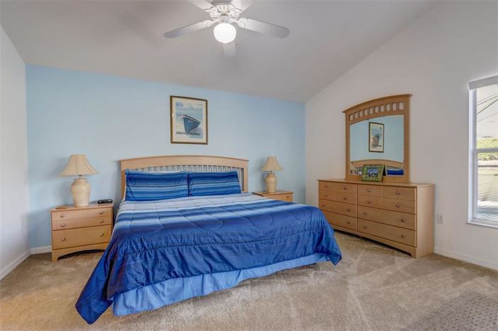 Image No.15-4 Bed Property for sale