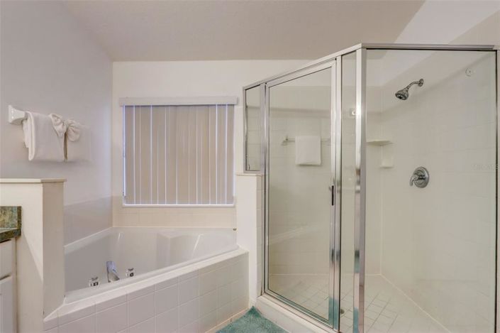 Image No.18-4 Bed Property for sale