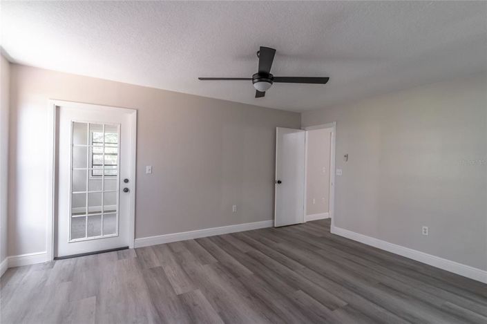 Image No.14-3 Bed Property for sale