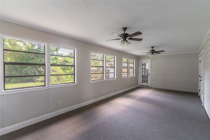 Image No.22-3 Bed Property for sale