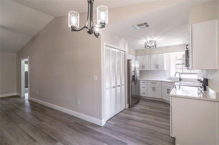 Image No.4-3 Bed Property for sale