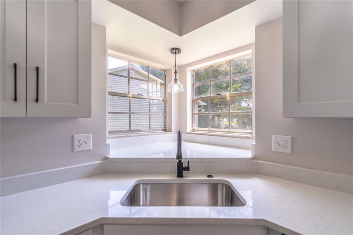 Image No.6-3 Bed Property for sale