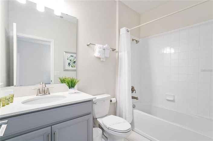 Image No.11-6 Bed Property for sale