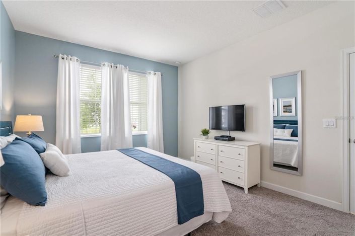 Image No.13-6 Bed Property for sale