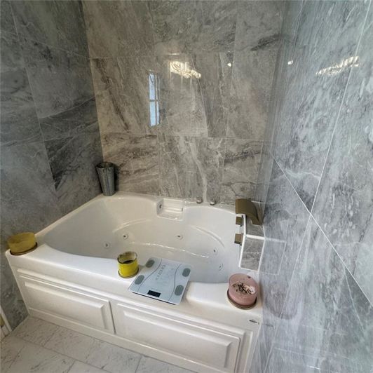 Image No.20-Propriété de 4 chambres à vendre à Davenport