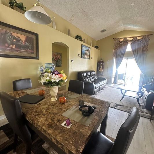 Image No.9-Propriété de 4 chambres à vendre à Davenport