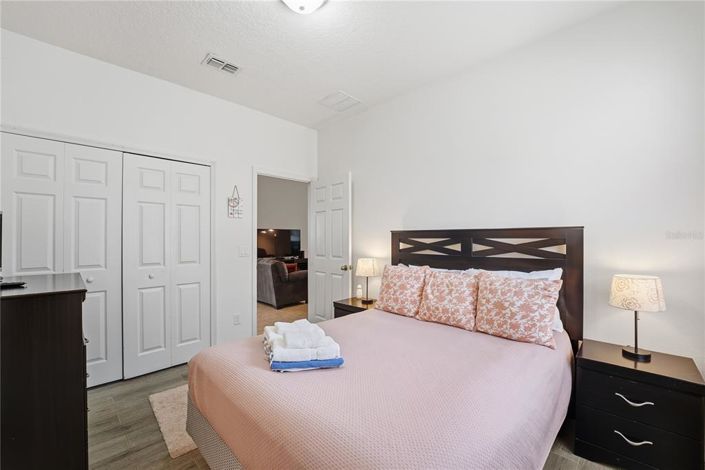 Image No.14-4 Bed Property for sale