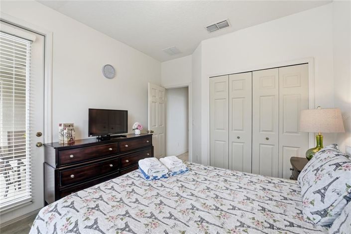 Image No.23-4 Bed Property for sale