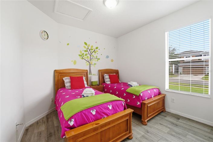 Image No.25-4 Bed Property for sale