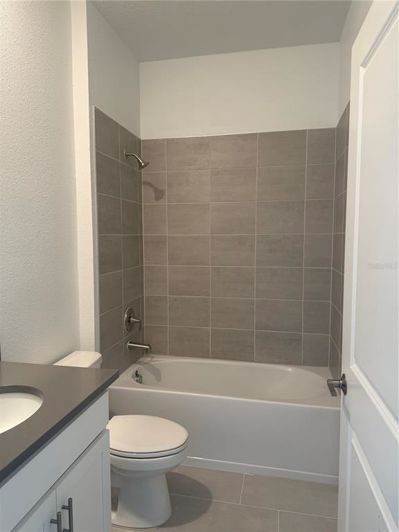 Image No.13-6 Bed Property for sale