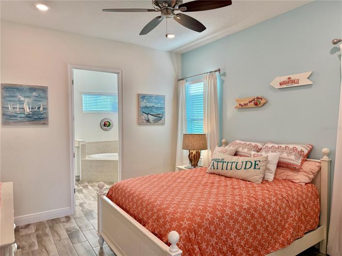 Image No.14-4 Bed Property for sale