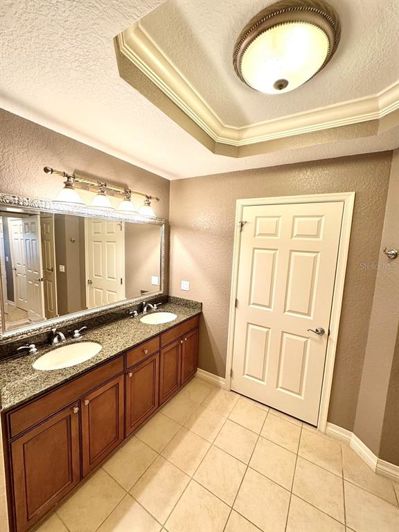 Image No.13-3 Bed Property for sale