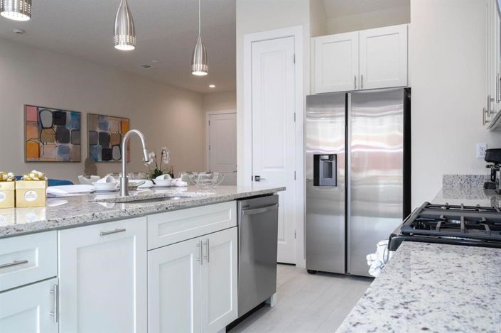 Image No.13-5 Bed Townhouse for sale