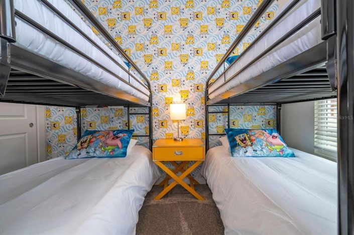 Image No.30-5 Bed Townhouse for sale