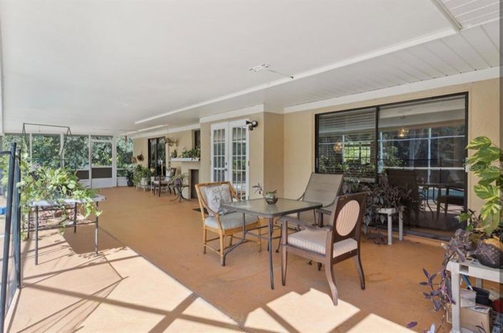 Image No.31-4 Bed Property for sale