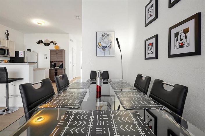 Image No.11-3 Bed Townhouse for sale