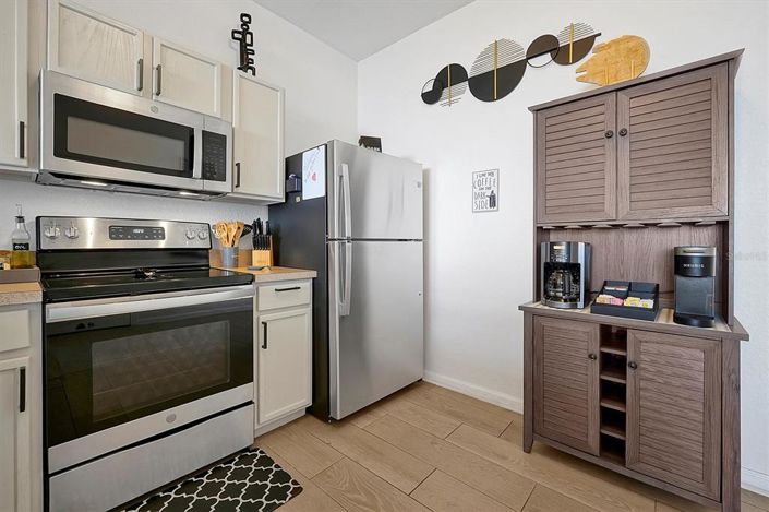 Image No.9-3 Bed Townhouse for sale