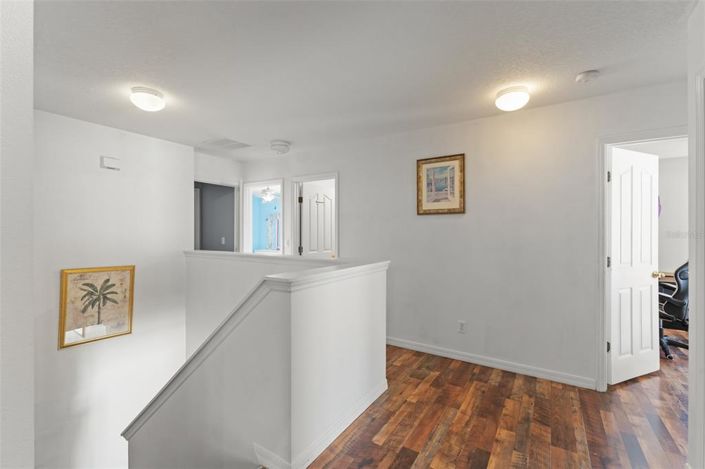 Image No.26-7 Bed Property for sale