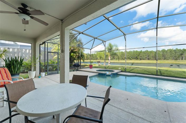 Image No.48-7 Bed Property for sale