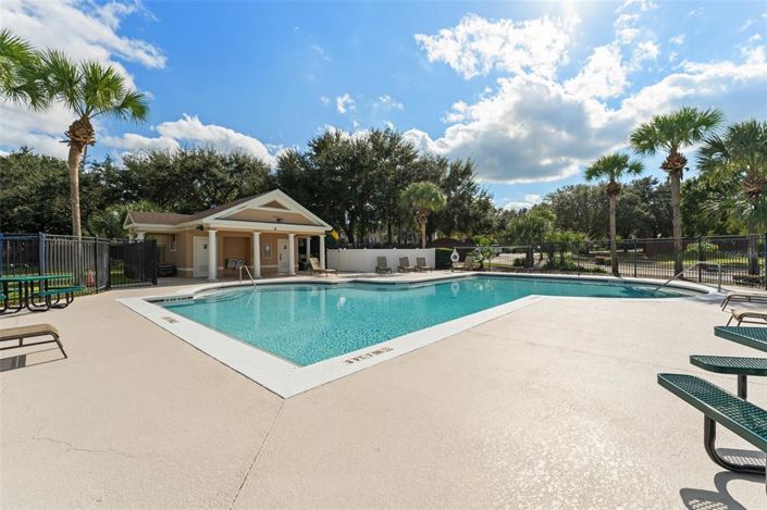 Image No.54-7 Bed Property for sale