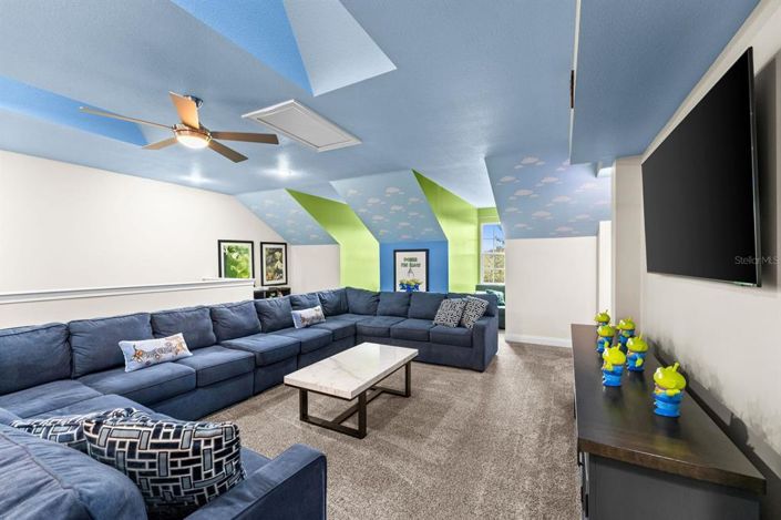 Image No.22-4 Bed Townhouse for sale