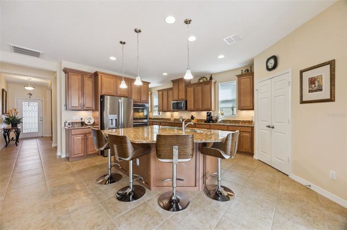 Image No.24-4 Bed Property for sale