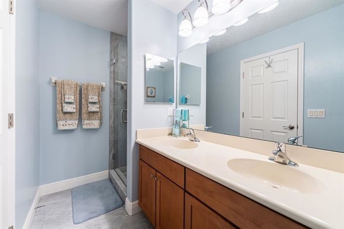 Image No.19-Maison de ville de 3 chambres à vendre à Reunion