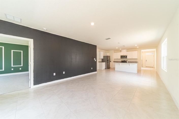 Image No.33-3 Bed Property for sale