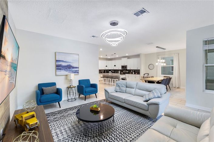 Image No.3-6 Bed Property for sale