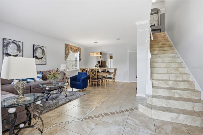 Image No.5-Propriété de 6 chambres à vendre à Kissimmee