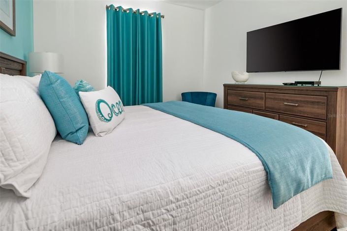 Image No.23-8 Bed Property for sale